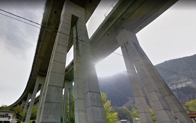 Anche un viadotto della A26 progettato da Morandi