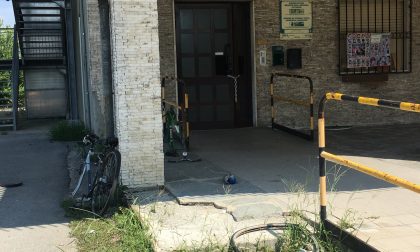 Profughi lasciano il paese