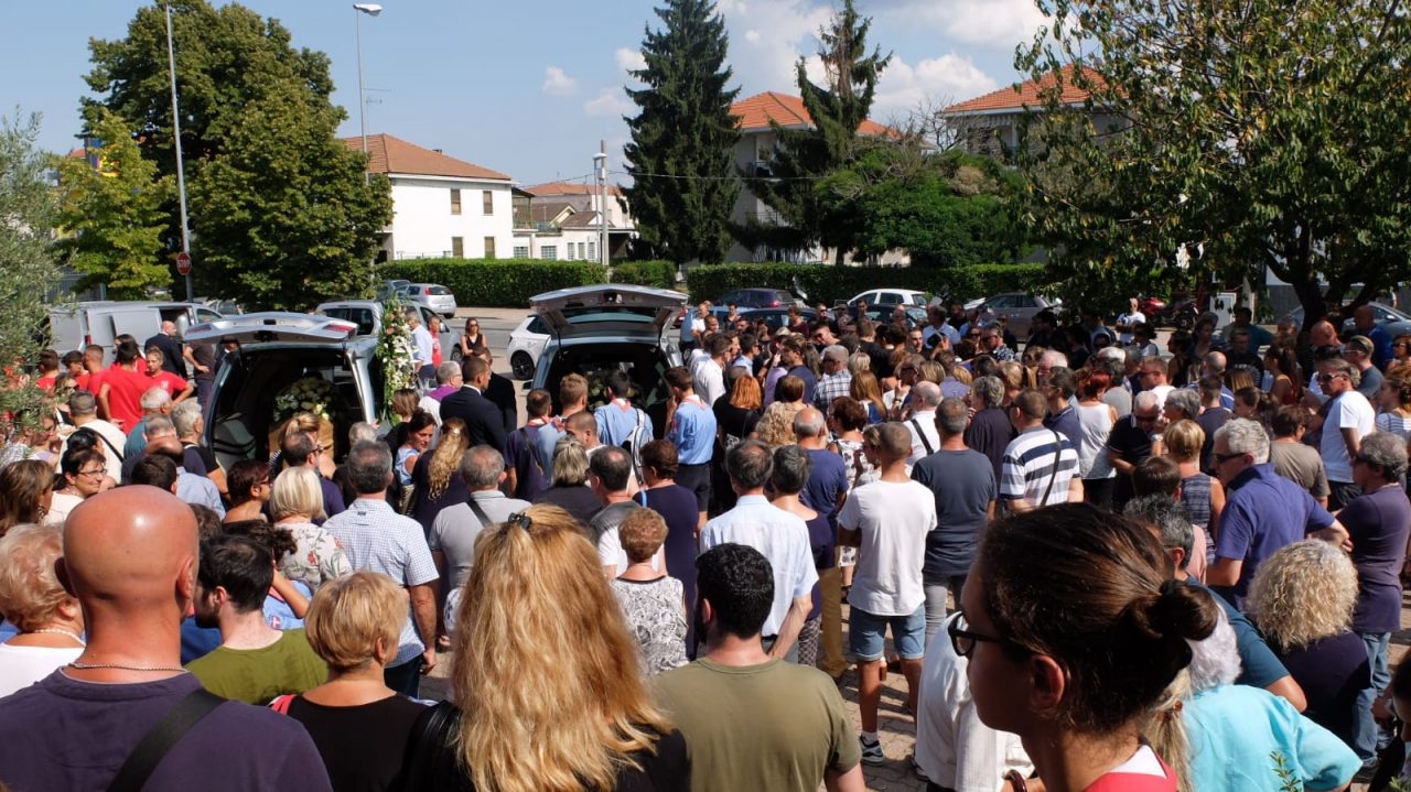 Morti a Ferragosto sul quad, il funerale FOTO e VIDEO