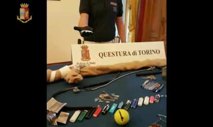 Immigrati in rivolta al Cpr, sequestrate mazze e pugnali IL VIDEO