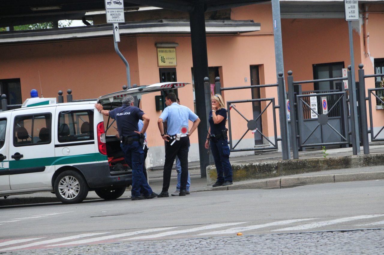 Guidava auto sequestrata, nei guai un imprenditore