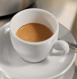 Tossina nel caffè bio: richiamato un lotto