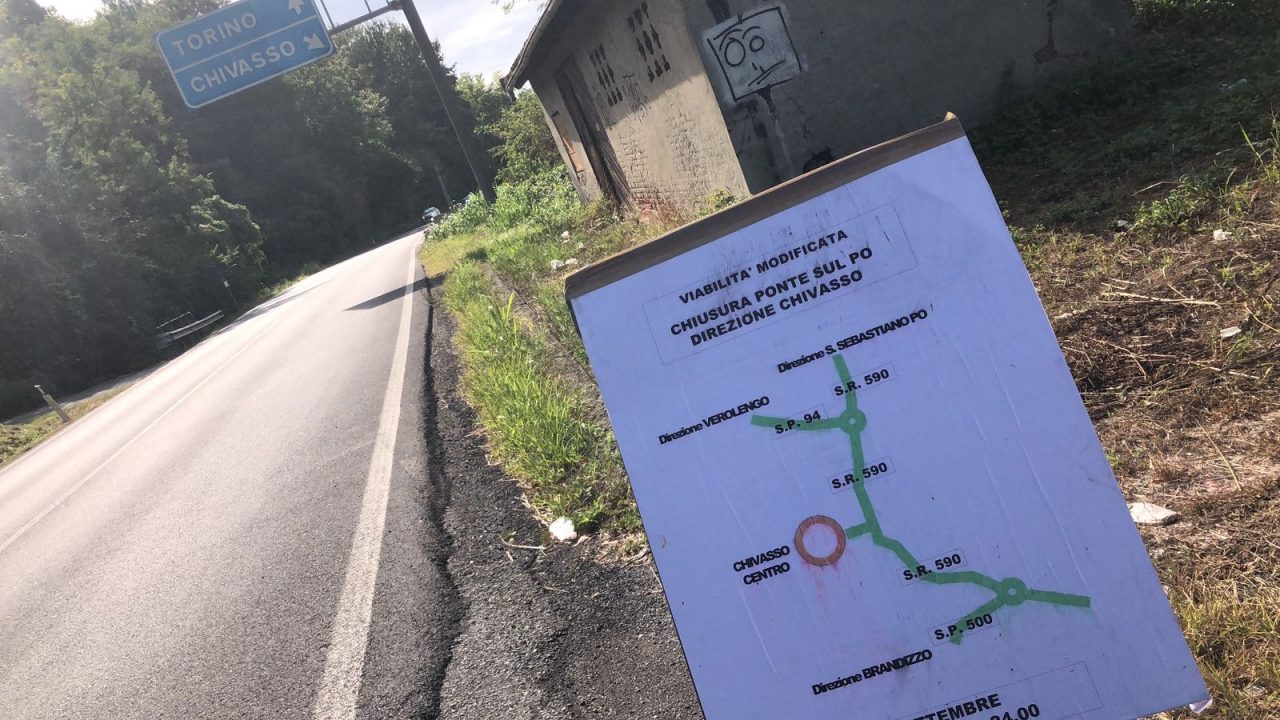 Chivasso chiude il ponte nel giorno della Patronale di Castagneto
