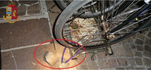Scoperto mentre ruba le biciclette, scappa DENUNCIATO