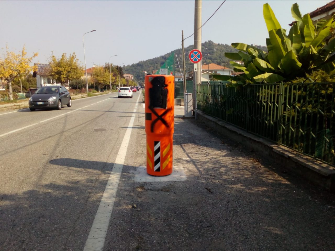 Guerra agli autovelox, vernice contro i nuovissimi dispositivi