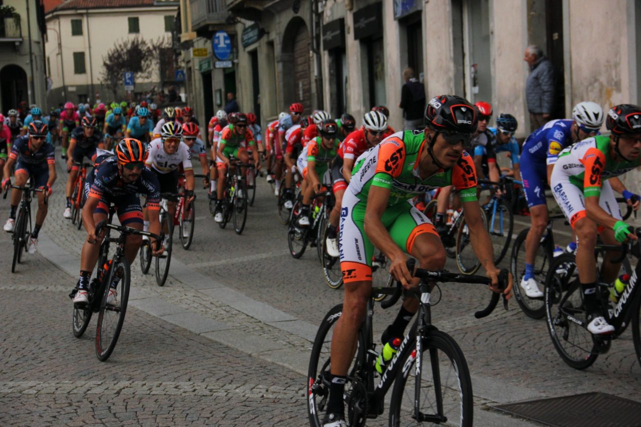 Milano-Torino: tocca la nostra collina la gara ciclistica