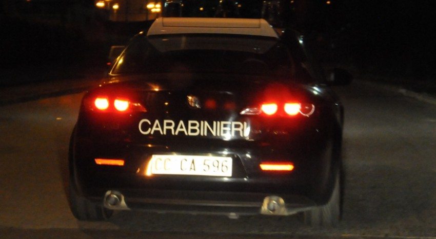 Trovato cadavere in mezzo ai campi: si pensa ad un omicidio