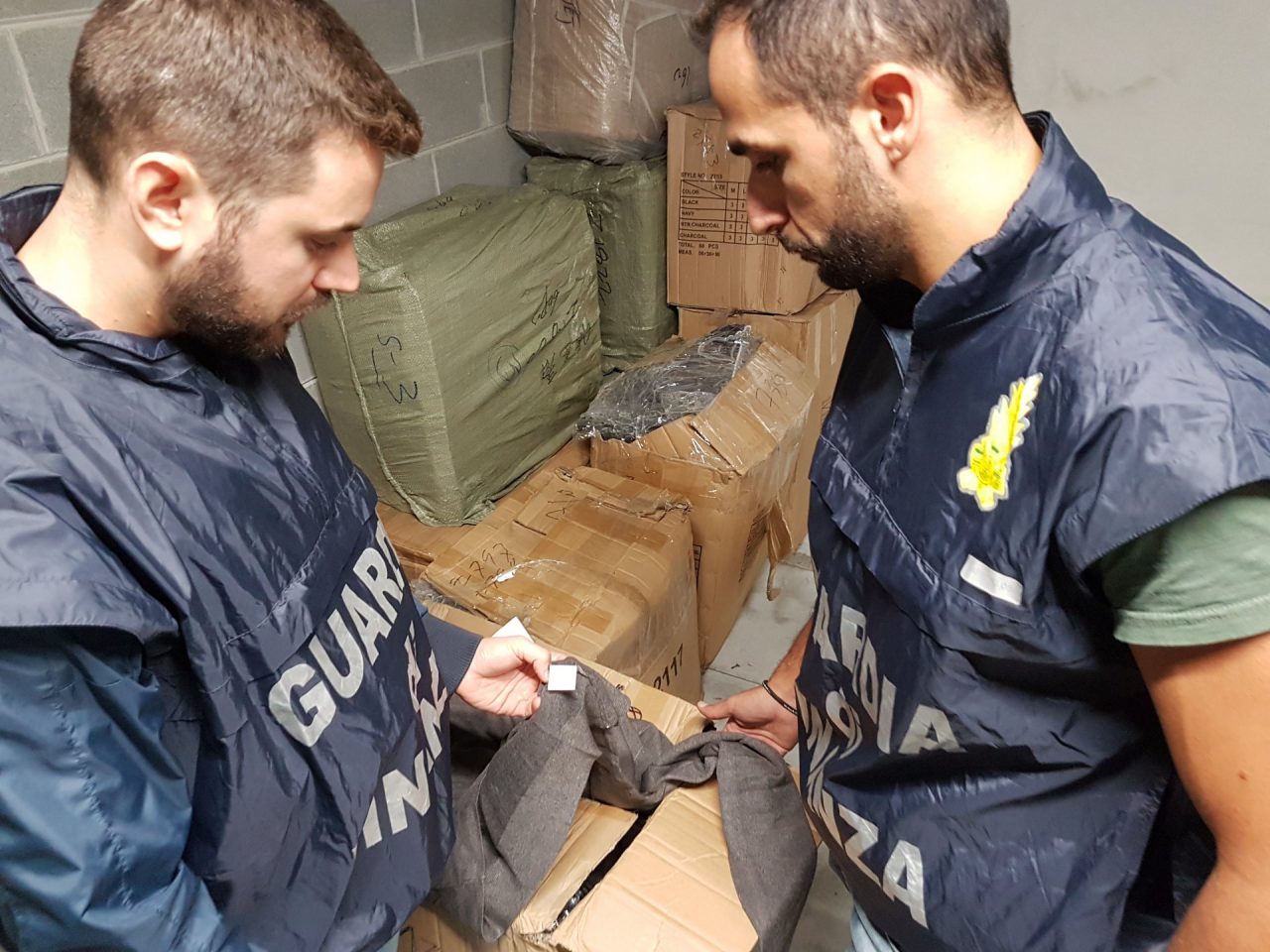 Falso Made in Italy, un sequestro che vale 500mila euro FOTO e VIDEO
