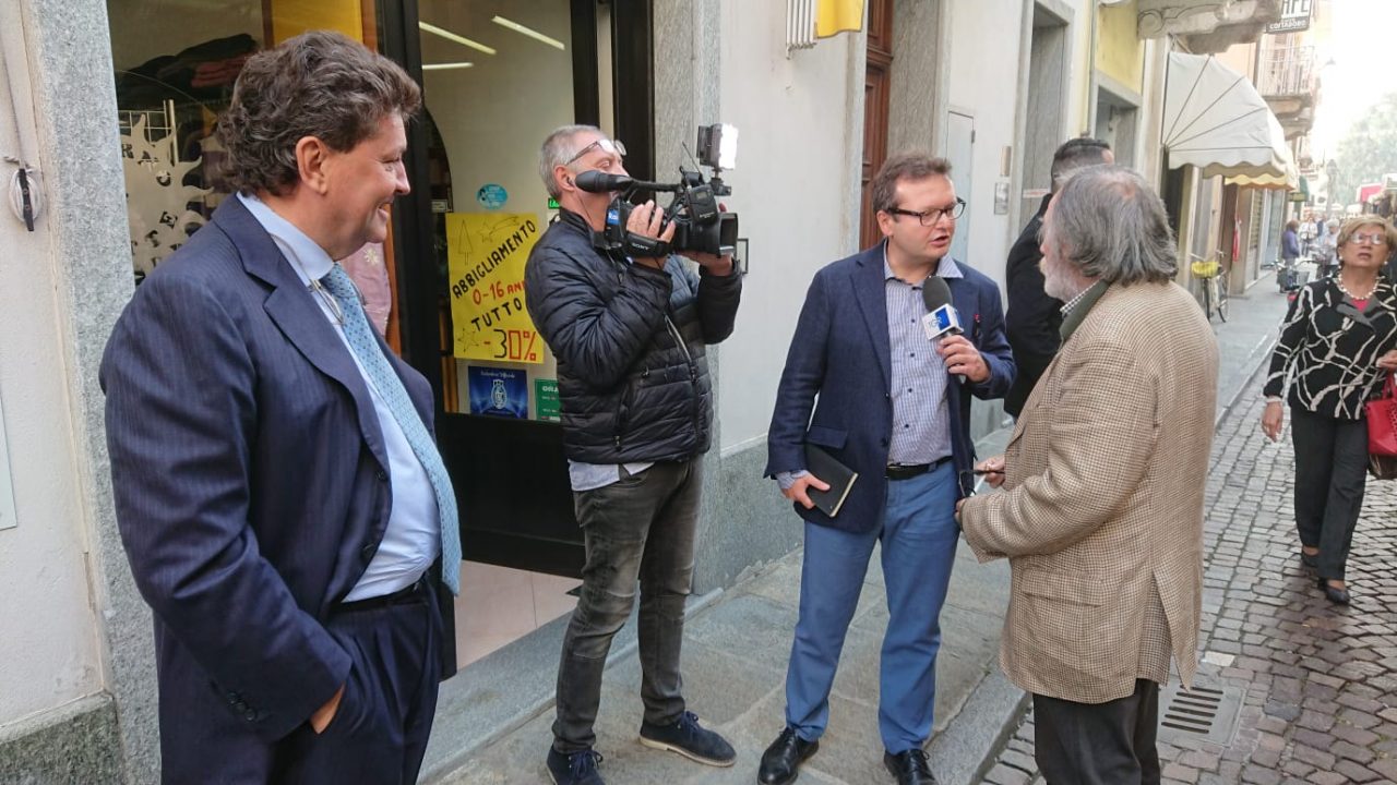 Trino anti burqa: arrivano le telecamere
