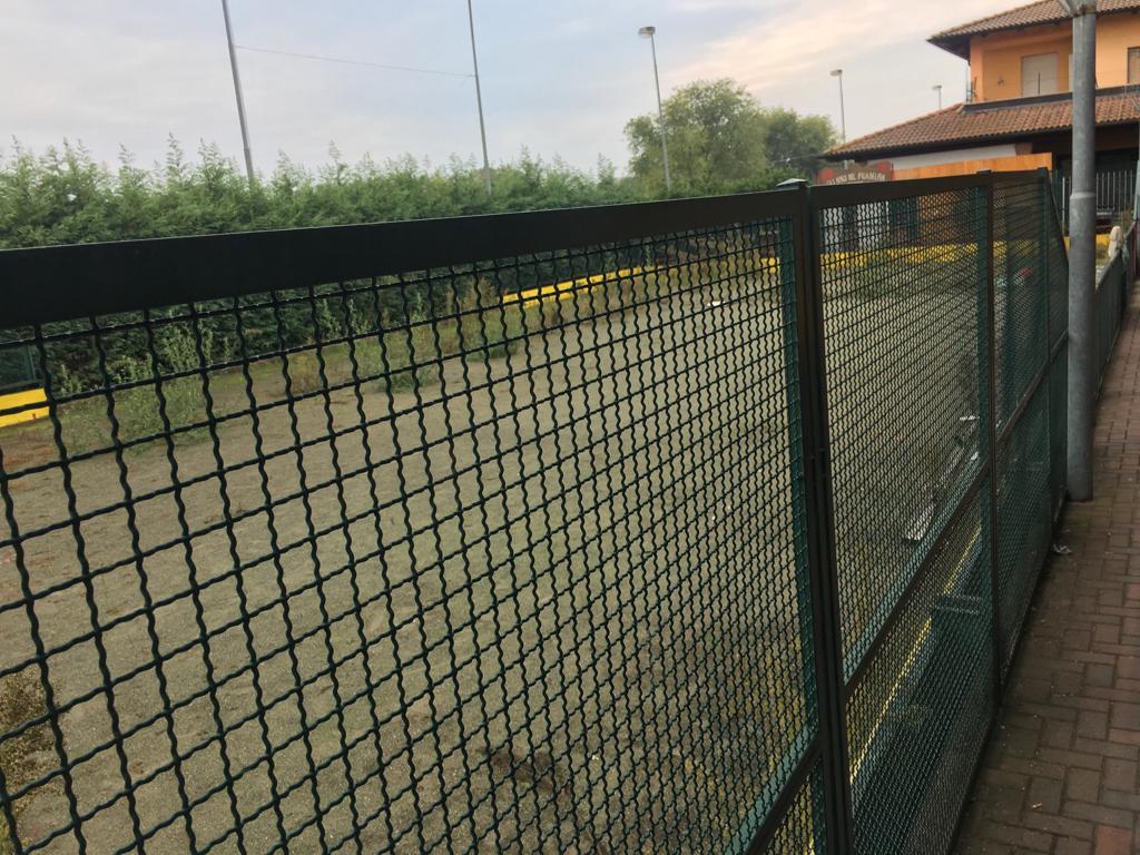 Campo da calcio al posto di quello delle bocce