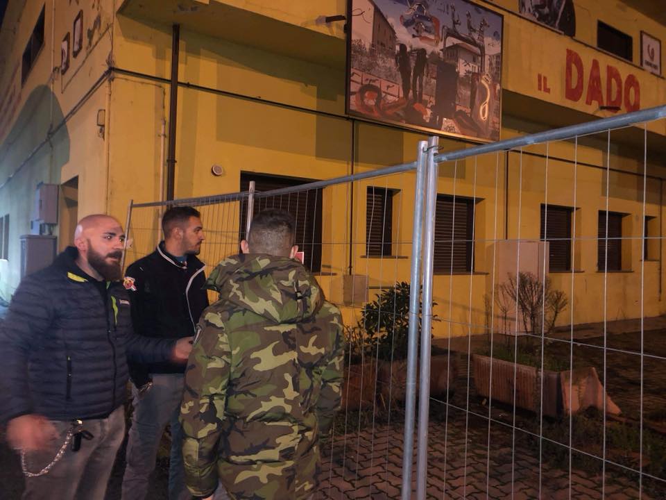 Casapound a Settimo, sopralluogo all’ex “casa dei rom”