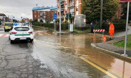 Corso Galileo Ferraris come un fiume FOTO e VIDEO