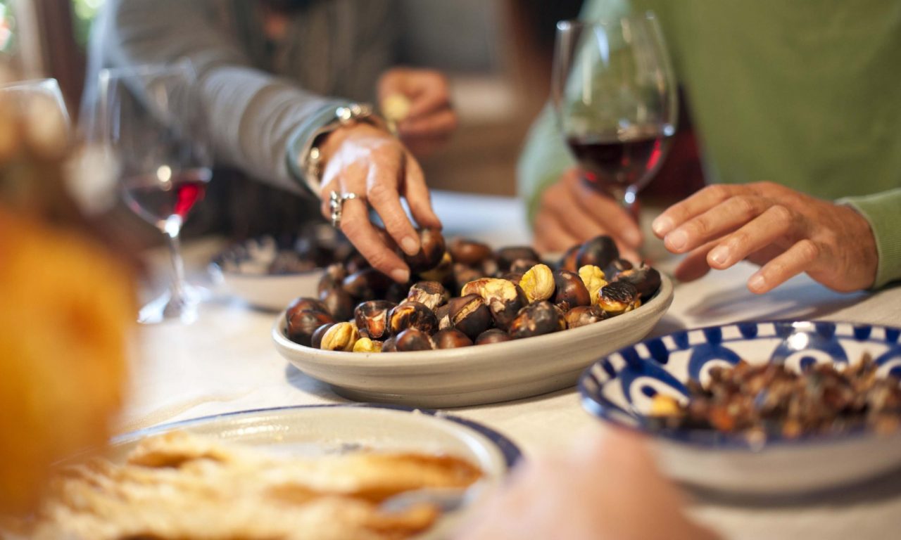 Lo chalet di via Colle dell’Assietta celebra la tradizionale castagnata