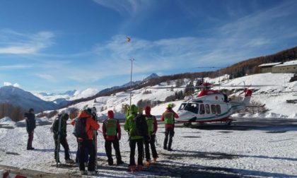 Valanga a Sestriere 10 persone sepolte dalla neve