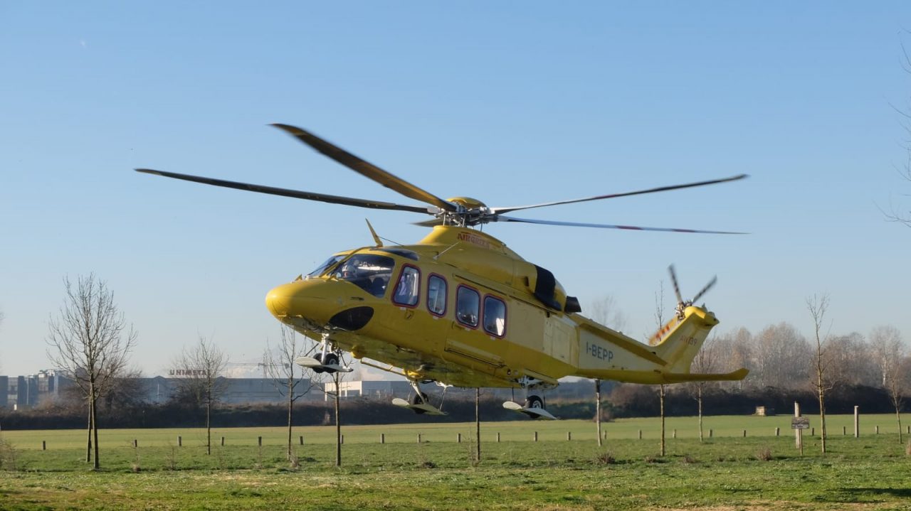 Cade da dieci metri d'altezza, la corsa al Cto di un uomo di 78 anni che non sarebbe in pericolo di vita. L'incidente ieri, venerdì 19 luglio a Chianocco. 