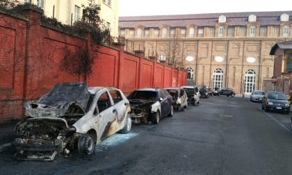 Auto bruciate tra Ciriè e Venaria