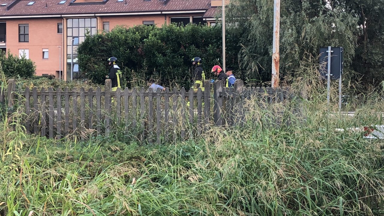 Travolto da un treno al passaggio a livello – gli aggiornamenti