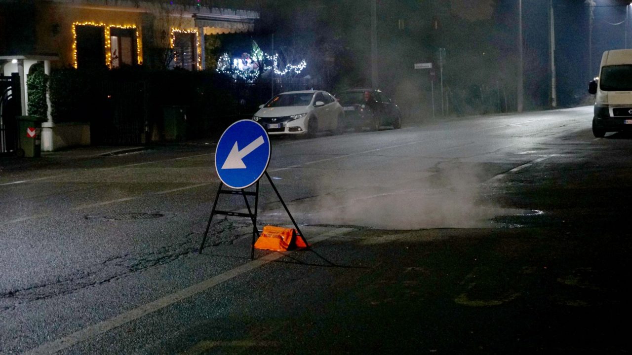 Guasto all'impianto: oggi scuole chiuse, al via i lavori