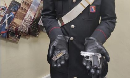 Trovata una pistola a casa di due fidanzati