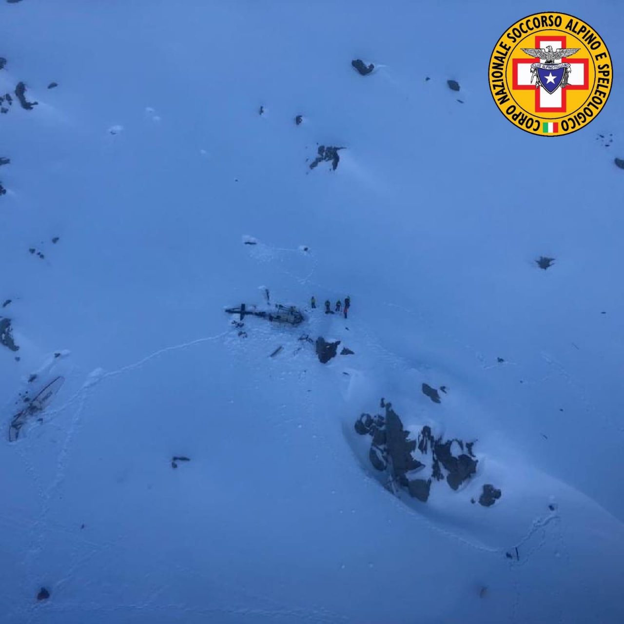 Incidente aereo: cinque morti, due feriti e due dispersi