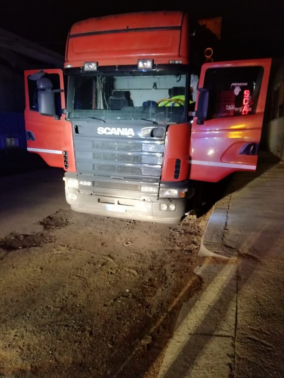 Autotreno rubato ritrovato in città