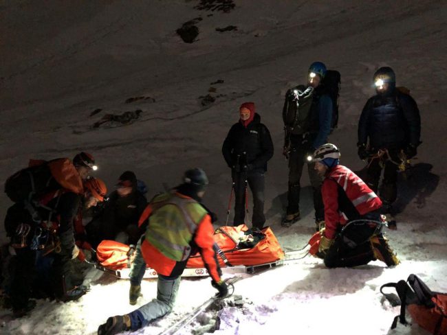 Scalatore bloccato su una parete di ghiaccio: salvato dal Soccorso Alpino