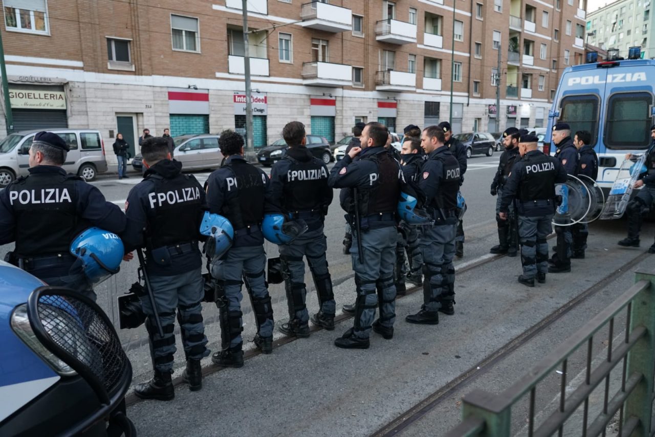 Spaccia eroina nera: arrestato un gabonese