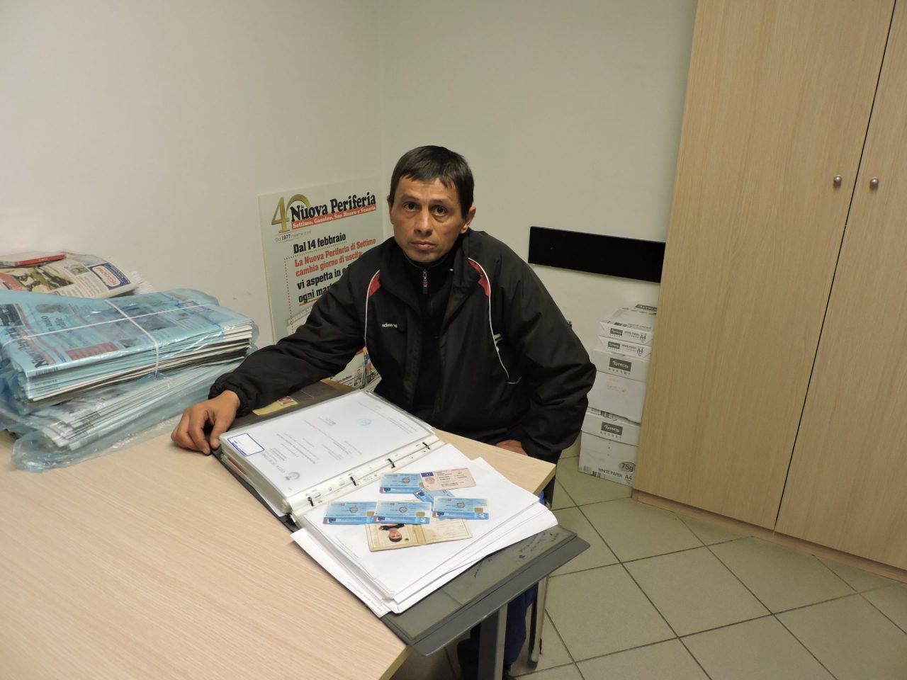 Ha i documenti in regola ma per lo Stato è un fantasma