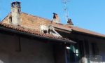 Una capra sul tetto di un'abitazione, intervengono i vigili del fuoco di Chivasso LE FOTO