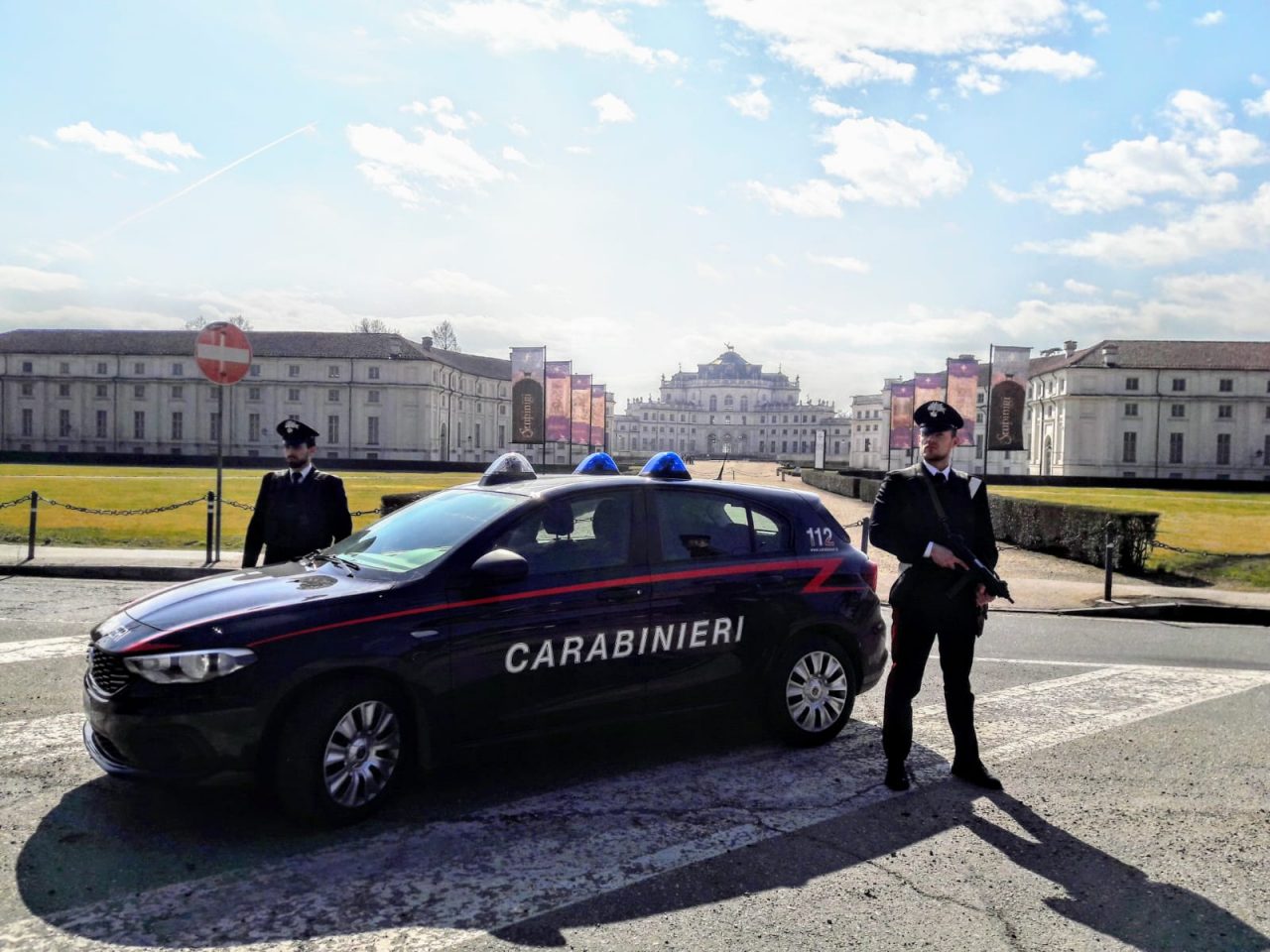 Prostitute arrestate, chiedevano il “pizzo” alle altre lucciole in strada
