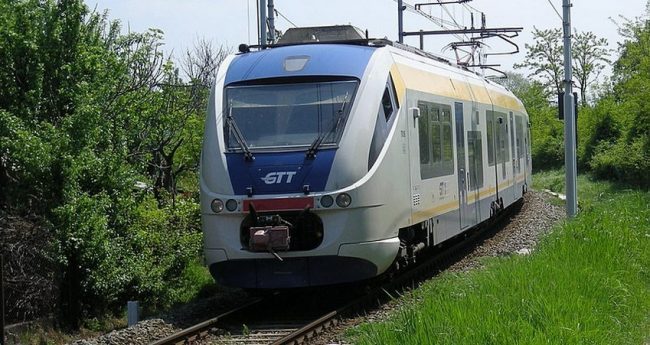 Obbligo Green pass, caos trasporti: 27 treni soppressi, tratte bus a rischio