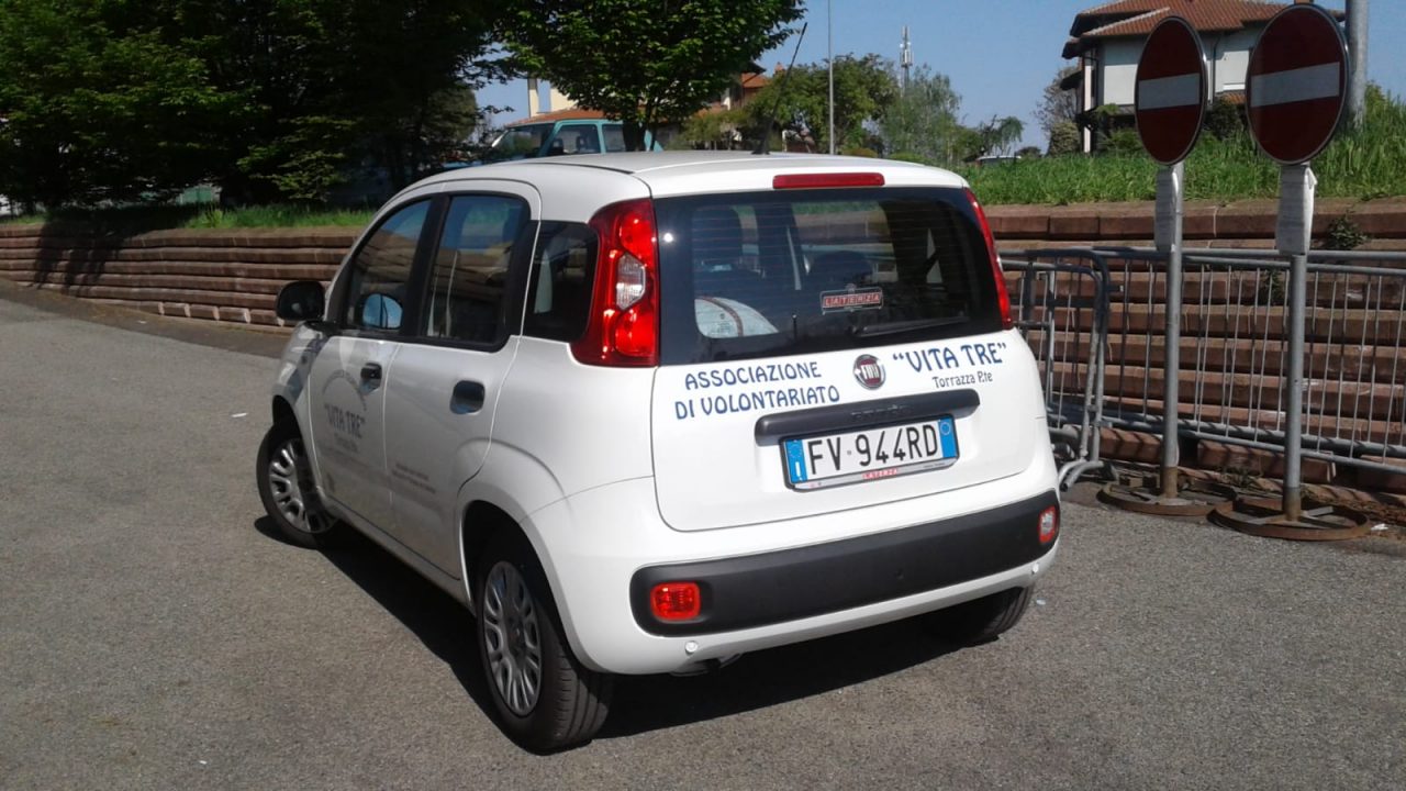 Parcheggio dell’ospedale nel caos a Chivasso, multa ai volontari