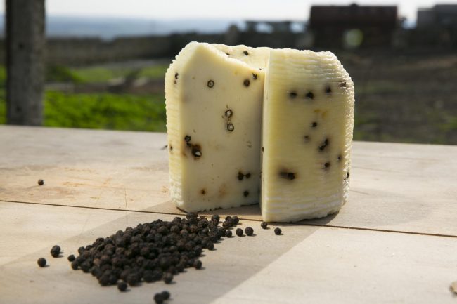 Formaggio al Pepe Nero contaminato da Escherichia