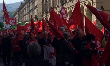 Primo maggio a Torino, manifestazione ad alta tensione con i No Tav