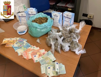 Retata della polizia, arrestati tre spacciatori