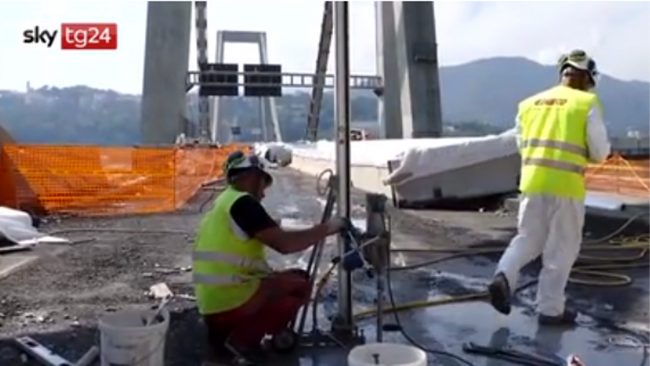 Ponte Morandi: domani la demolizione, 3400 evacuati e autostrada chiusa