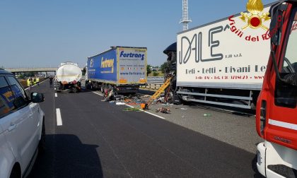 Gravissimo incidente, autostrada A4 chiusa in direzione Milano LE FOTO