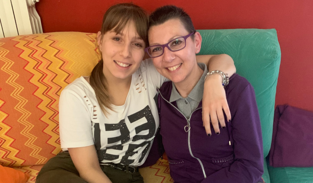 Adolescente di Verolengo salva la vita alla mamma donandole il midollo osseo