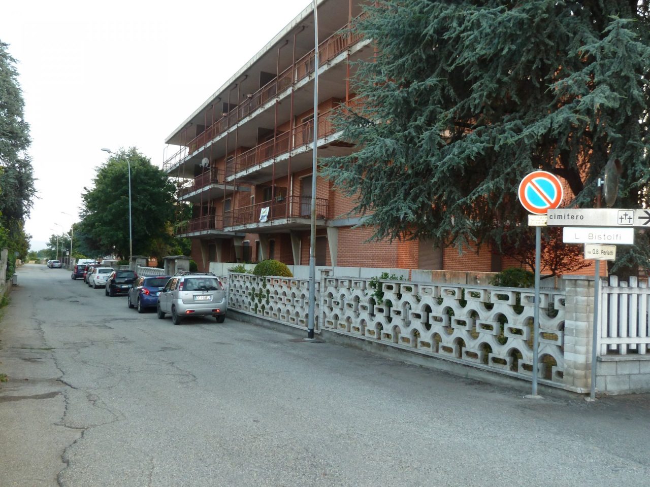 Ladri svuotano quattro alloggi in una sola notte