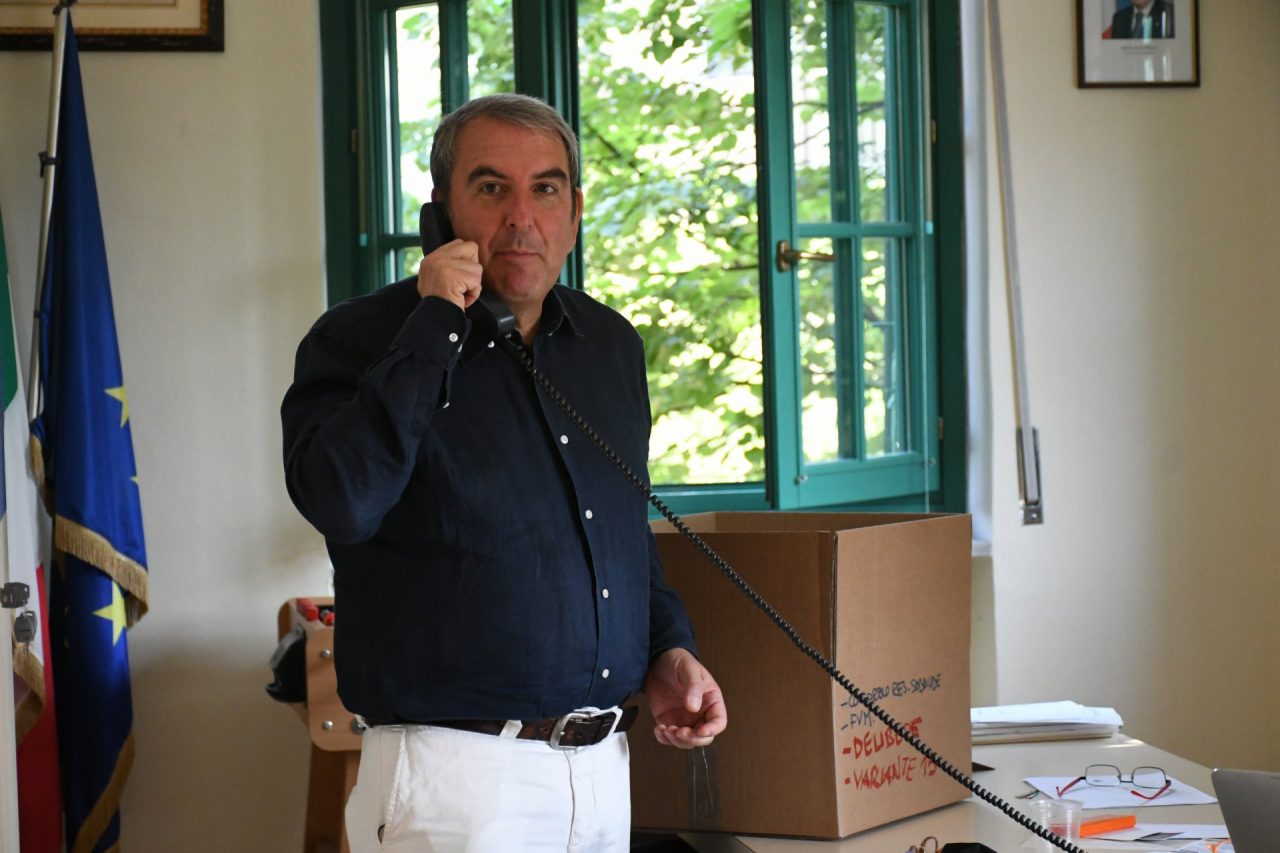 Dopo le dimissioni del sindaco la Prefettura di Torino ha nominato il commissario