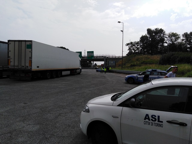 Operazione “freddo sicuro”: controlli sugli alimenti trasportati