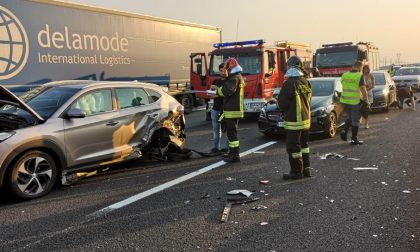 Doppio incidente sull'autostrada A4 Torino-Milano, forti rallentamenti LE FOTO