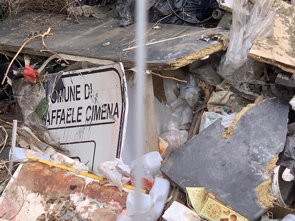 La pulizia della discarica abusiva costa 20 mila euro