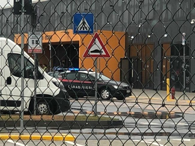 Amazon Torrazza carabinieri
