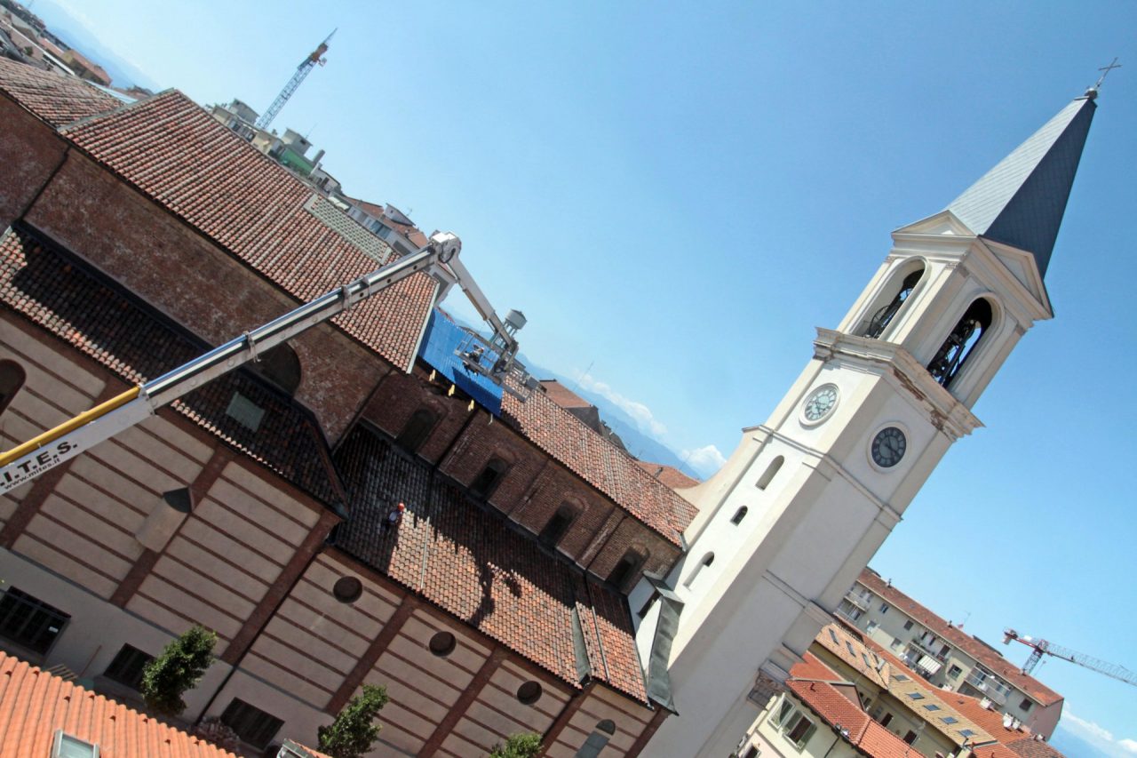 Crollo tetto San Pietro in Vincoli