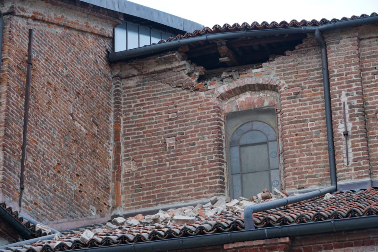 «La chiesa cade a pezzi»,  spunta il giallo del mitomane della San Pietro in Vincoli