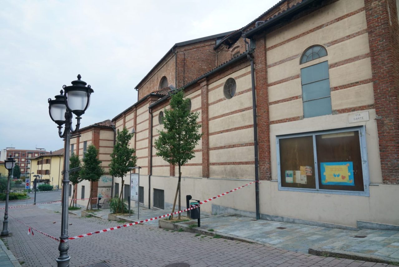 Crolla parte del tetto della chiesa di San Pietro in Vincoli a Settimo