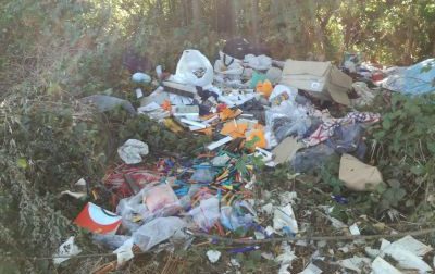 Nuove discariche in via Burgo