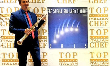 Luigi Dimino Sax protagonista alla cena con Antonino Cannavacciuolo FOTO E VIDEO