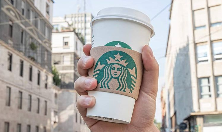 Starbucks Torino apre oggi a pochi metri da via Roma